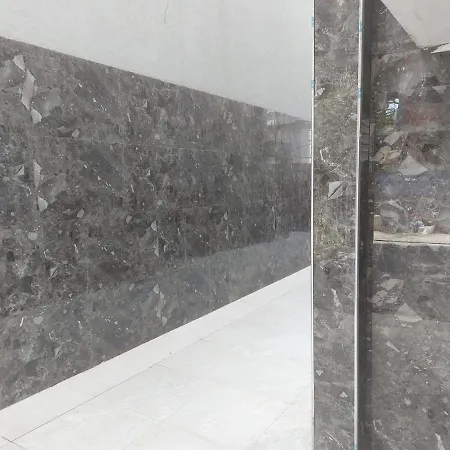 1-8 Lovely Quite Appartament Daire