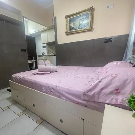 1-8 Lovely Quite Appartament Apartment Tirana